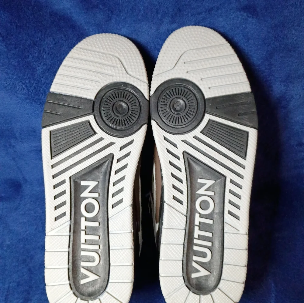 LV Skate Trainers - Picture 14 of 15